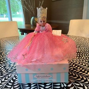 Madame Alexander Doll ‘Glinda the Good Witch’